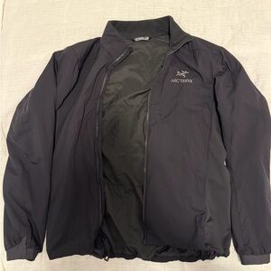 Arc'teryx Men's black jacket